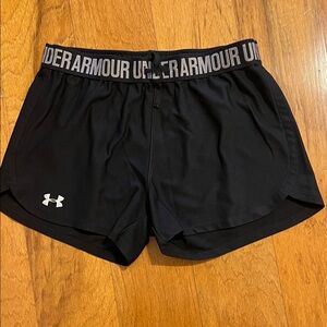 Under Armour Loose Fit Athletic shorts